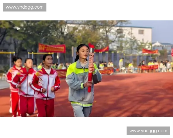 青春激扬强健体魄凝聚力量共筑校园体育梦想新篇章